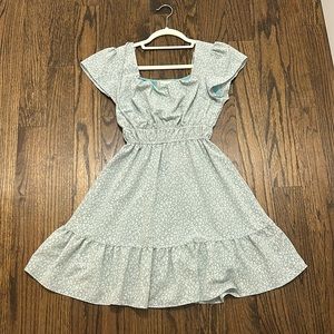 Altard State, flowy light green dress!